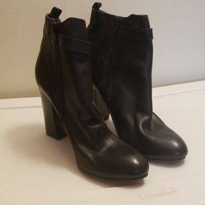 14 th and Union ankle boots